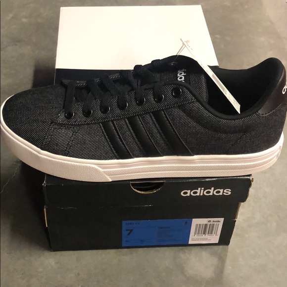 Adidas DAILY 2.0 SHOES DB0284 - Picture 8 of 8